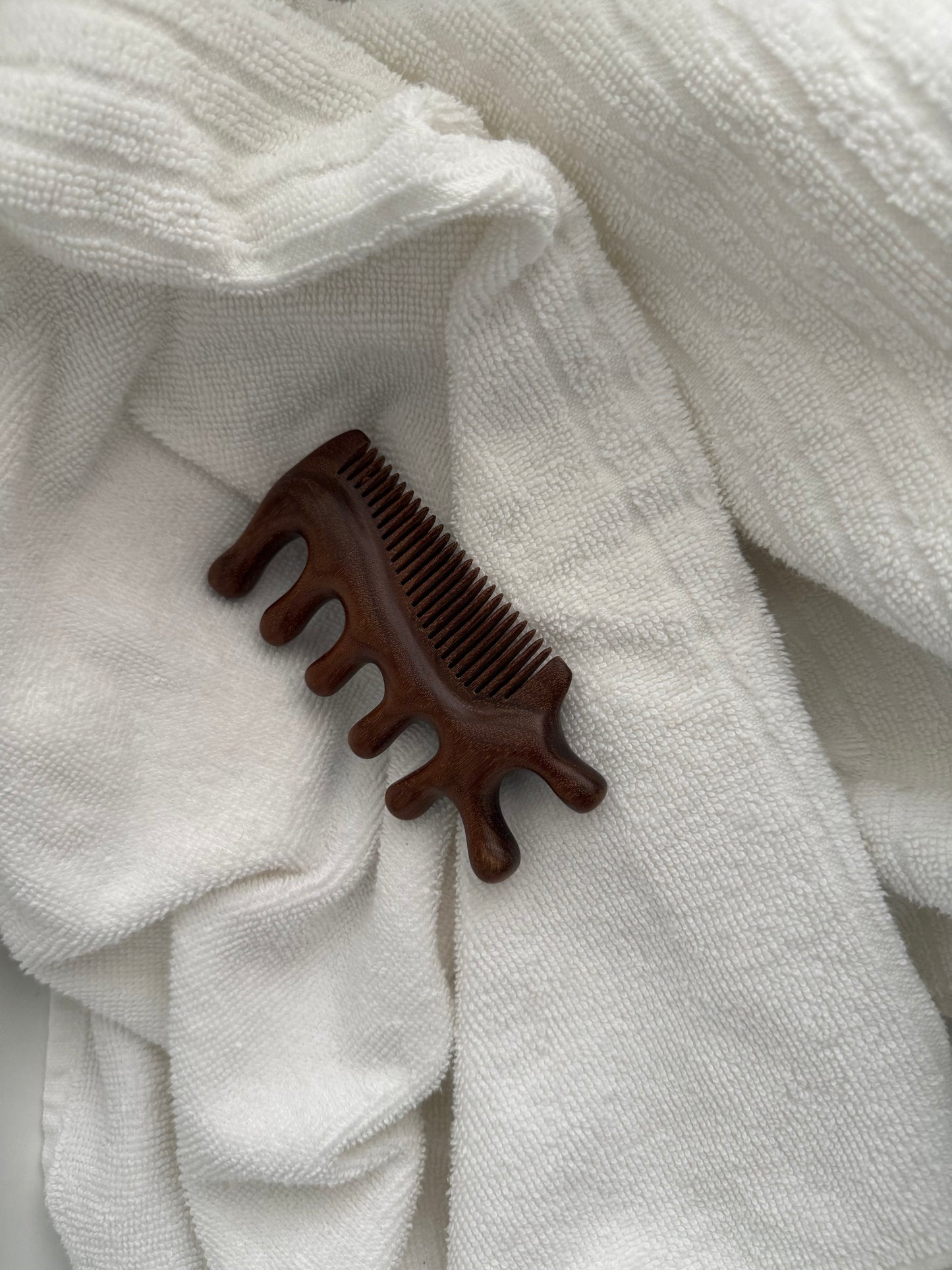 scalp massage and stimulator comb