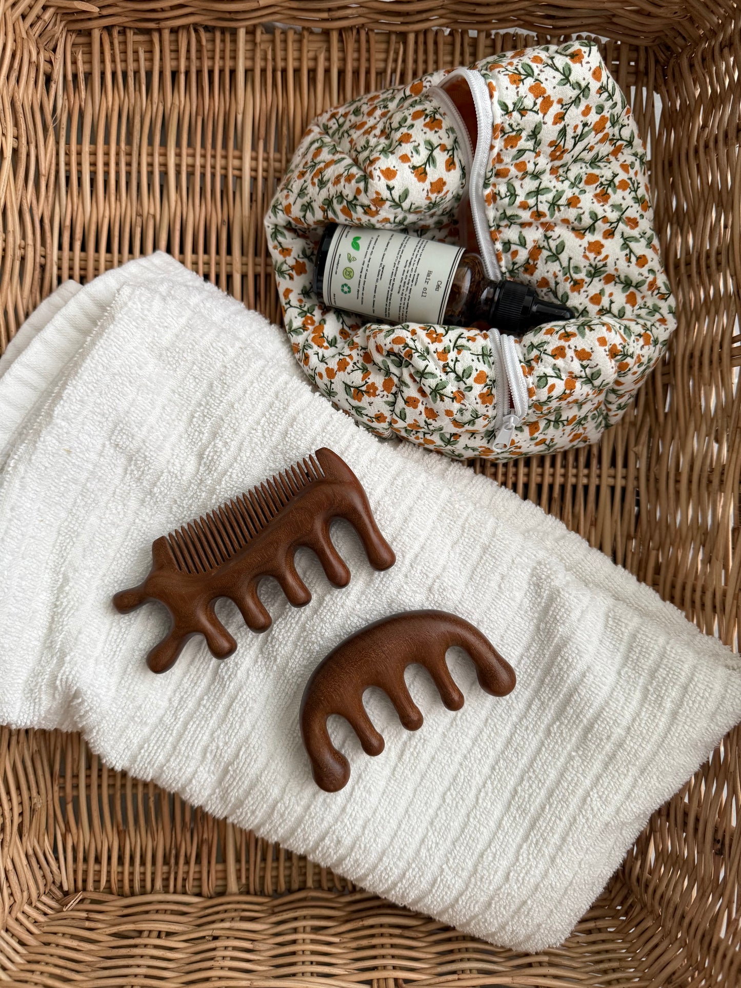 scalp massage and stimulator comb