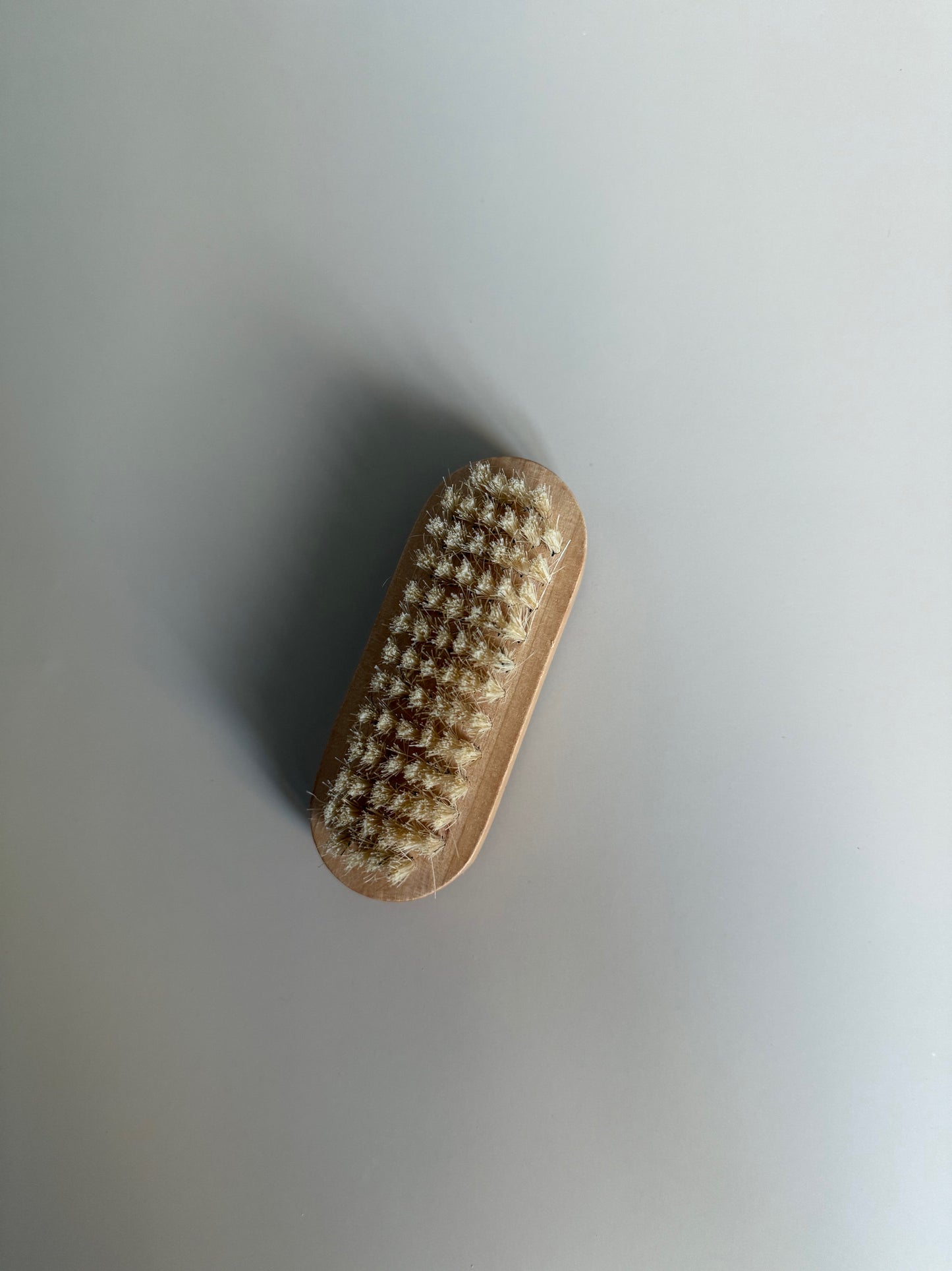 Nail brush